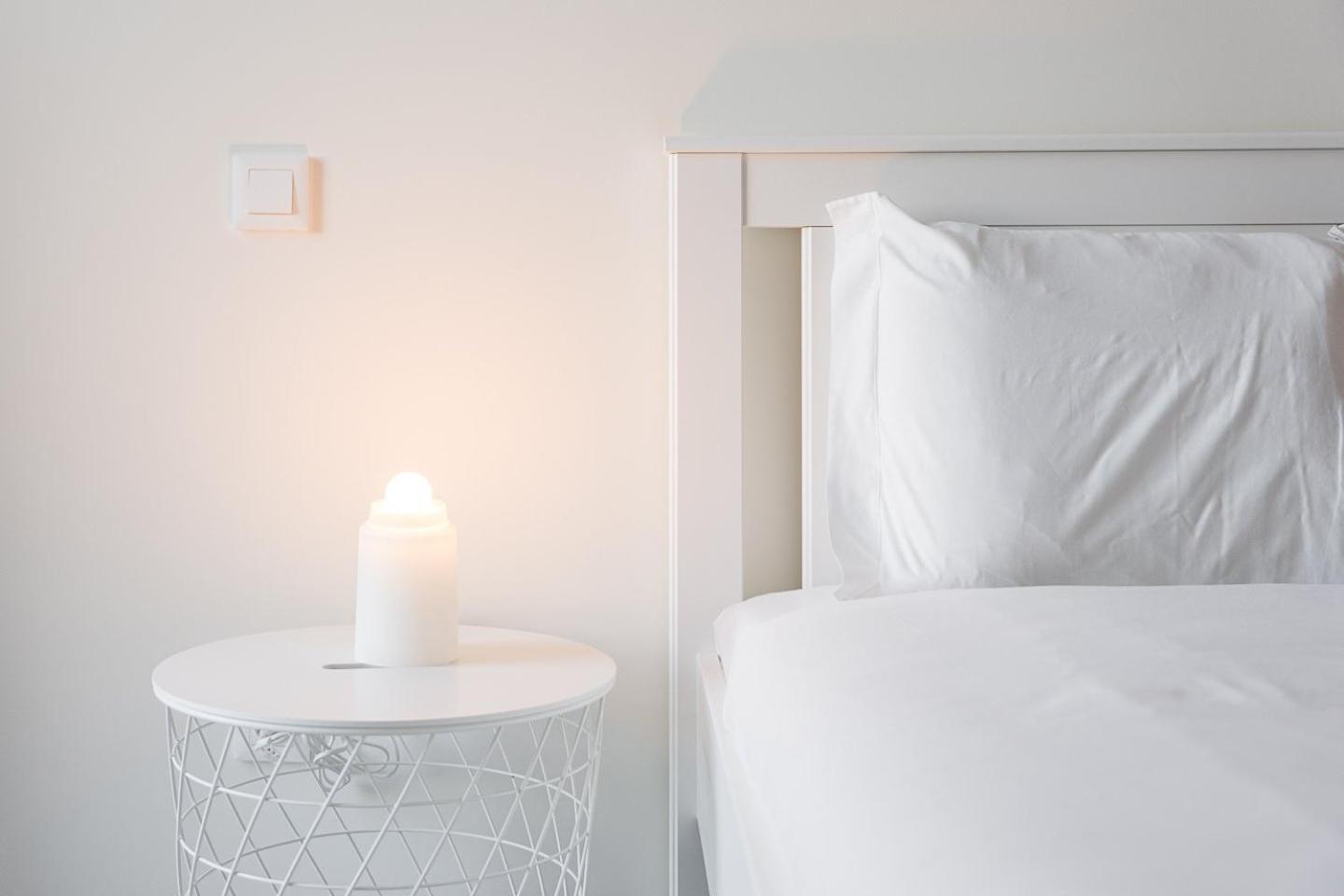 Ferienwohnung Guestready - Sleek Monochromatic In Bonfim Porto Exterior foto